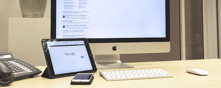 Je SEO-strategie begint met het signaleren van de klantvraag en daarop antwoord geven. Google geeft je een betere score als je het beste antwoord geeft op vragen.